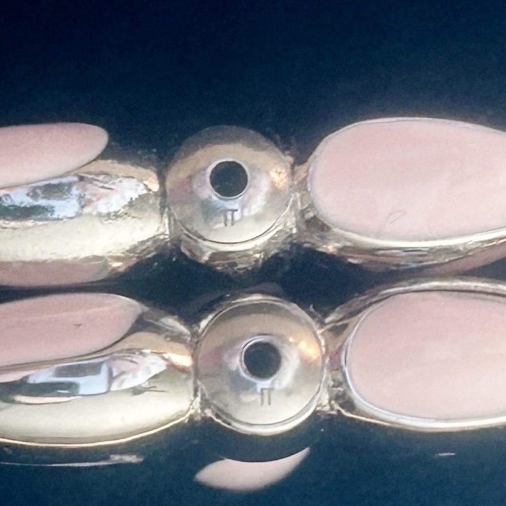 Louis Vuitton Louisette Flower Earrings Pink White Floral Pearl - Picture 7 of 7